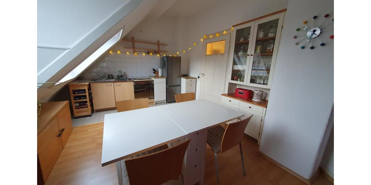 Dachgeschoßwohnung Mannheim Neckarstadt-Ost - 2 Zimmer, 70 m&sup2;, 1.100&euro; | Angebot:26096069