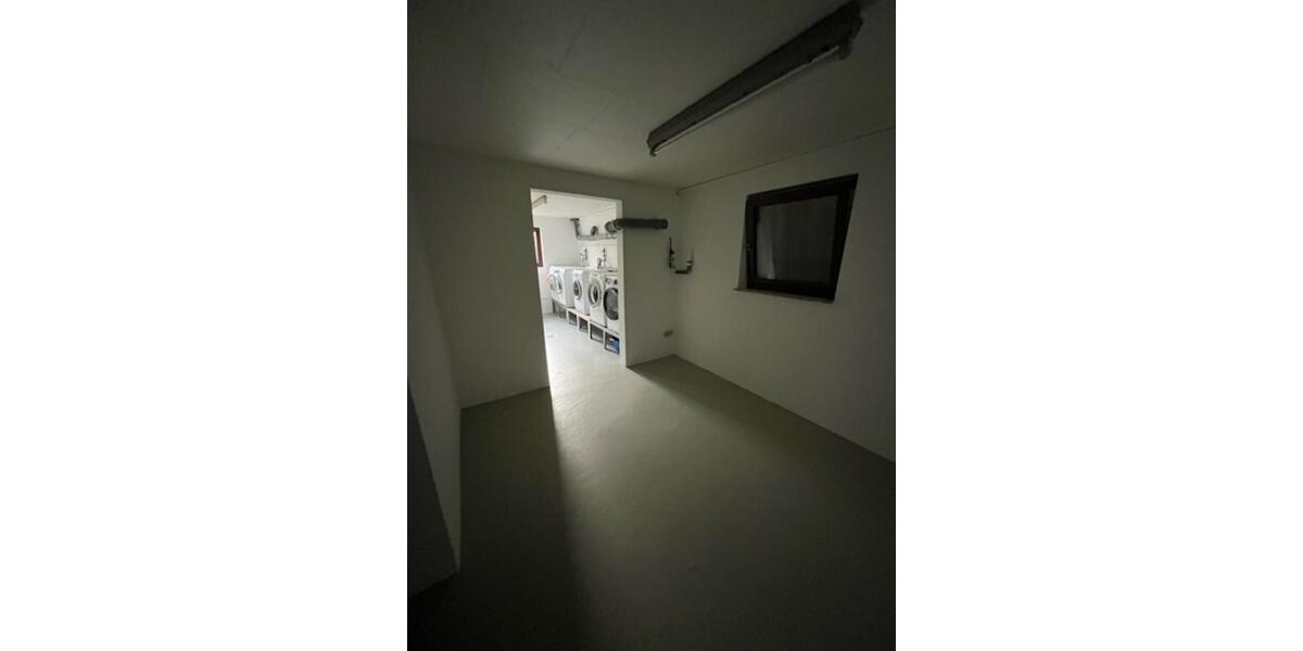 Etagenwohnung Forst - 2.5 Zimmer, 61 m&sup2;, 165.000&euro; | Angebot:24677451