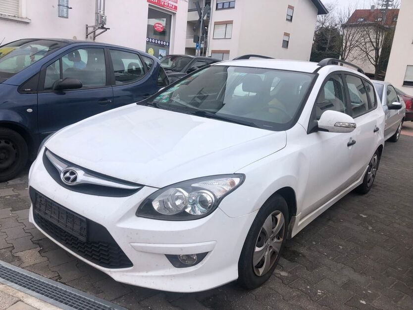 Hyundai i30 220.000 km 1.488 € Wiesloch 69168