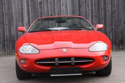 Jaguar XK8 86.700 km 29.999 &euro; Heppenheim (Bergstraße) 64646