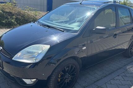 Ford Fiesta 205.251 km 1.490 &euro; Sinsheim 74889