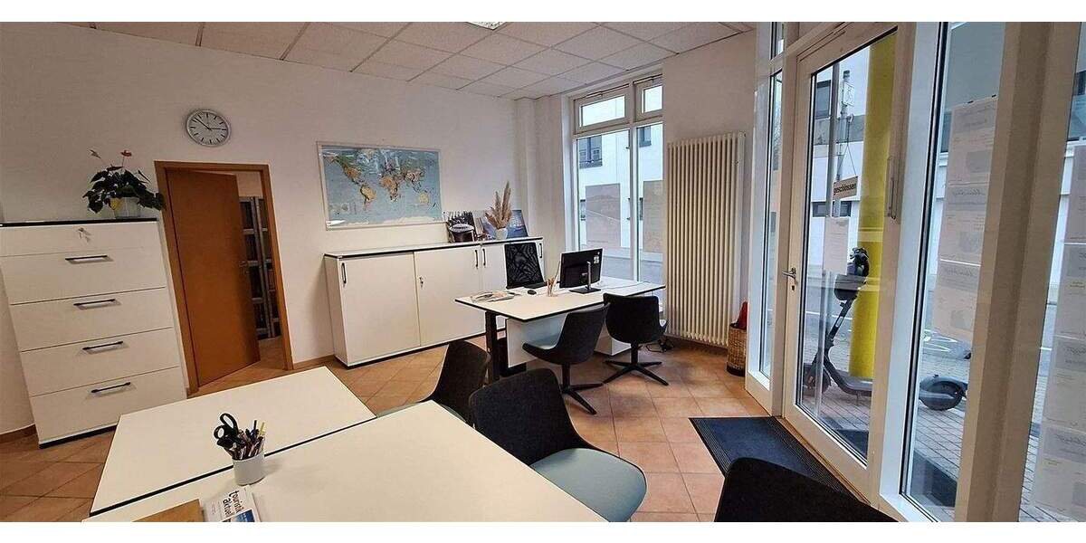 Neuwertiges Ladengeschäft mit Büroräumen und hoher Sichtbarkeit in Wiesloch 3 zimmer