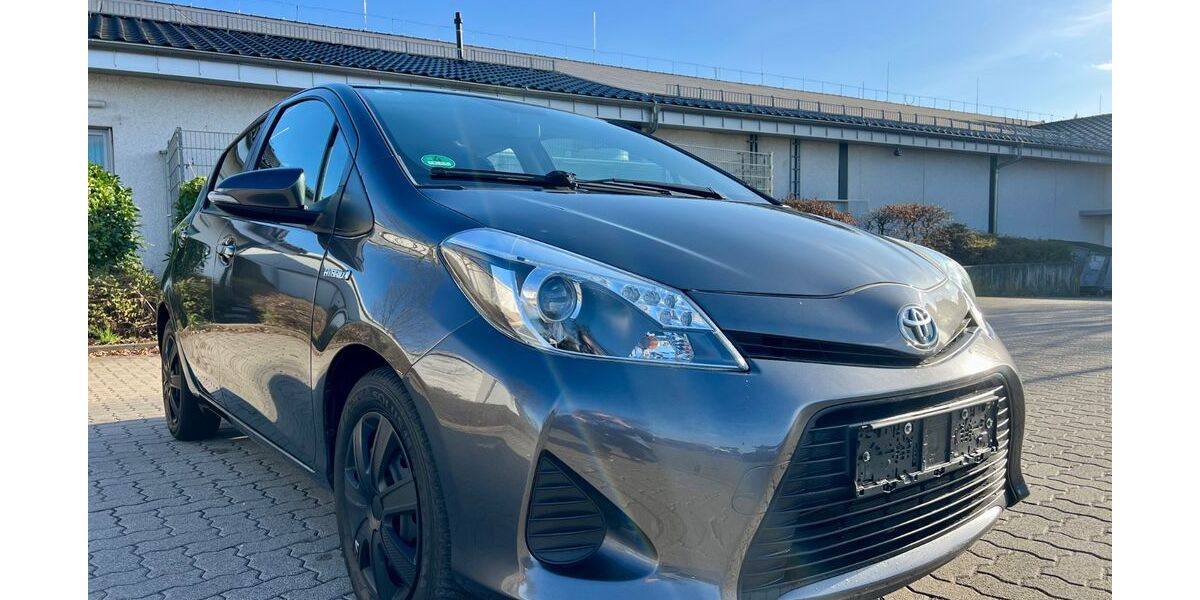 Toyota Yaris 164.000 km 9.900 &euro; Eppelheim 69214