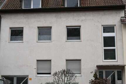 Haus Mannheim Niederfeld - 9 Zimmer, 245 m&sup2;, 750.000&euro; | Angebot:24408543