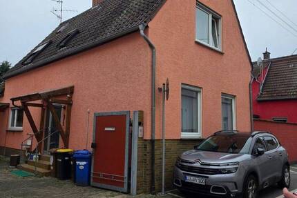 ***Achtung Handwerkerhaus!*** 5 zimmer