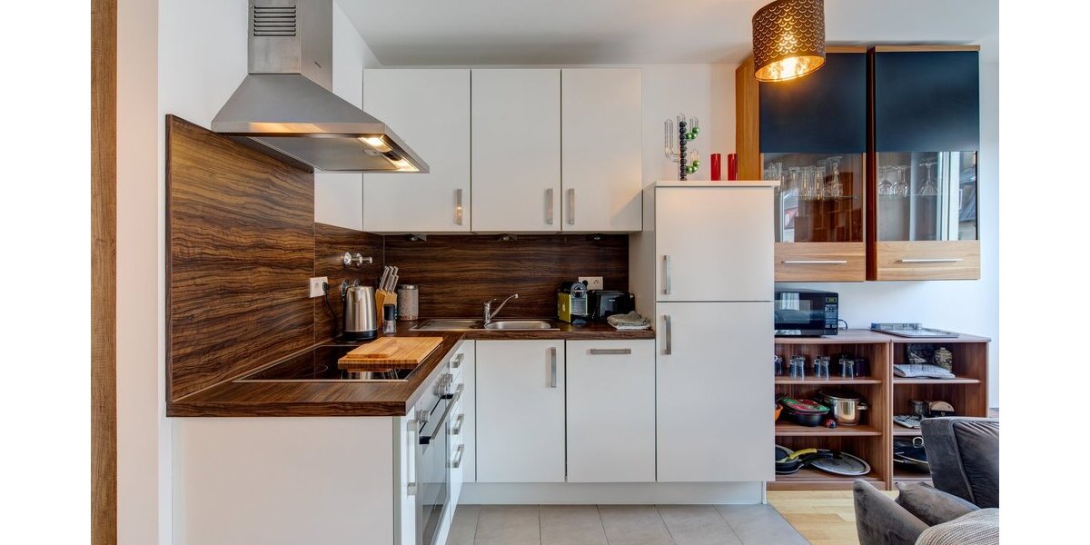 renovierte 1 ZKB++neue Einbauküche+++Parkett++TG Stellplatz++teilmöbliert - 1- Heidelberg Emmertsgrund | Angebot:27142072