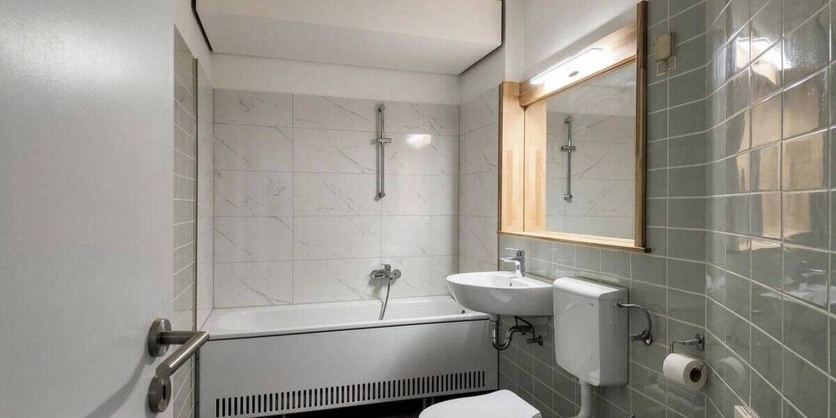 Etagenwohnung Mannheim Oststadt - 2 Zimmer, 67 m&sup2;, 929&euro; | Angebot:26053652