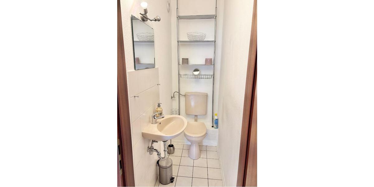 Erdgeschoßwohnung Schwetzingen - 3 Zimmer, 80 m&sup2;, 860&euro; | Angebot:25342970