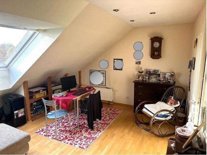 Familienfreundliches Reihenmittelhaus in zentraler Lage 5 zimmer