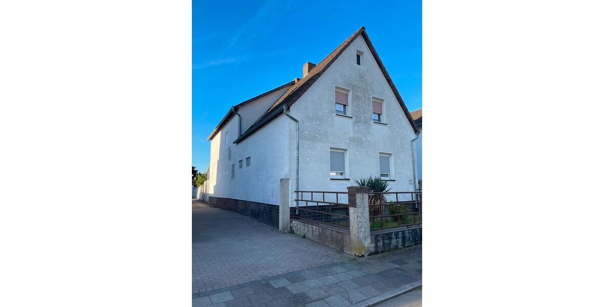 Einfamilienhaus Dudenhofen - 8 Zimmer, 180 m&sup2;, 650.000&euro; | Angebot:26429045