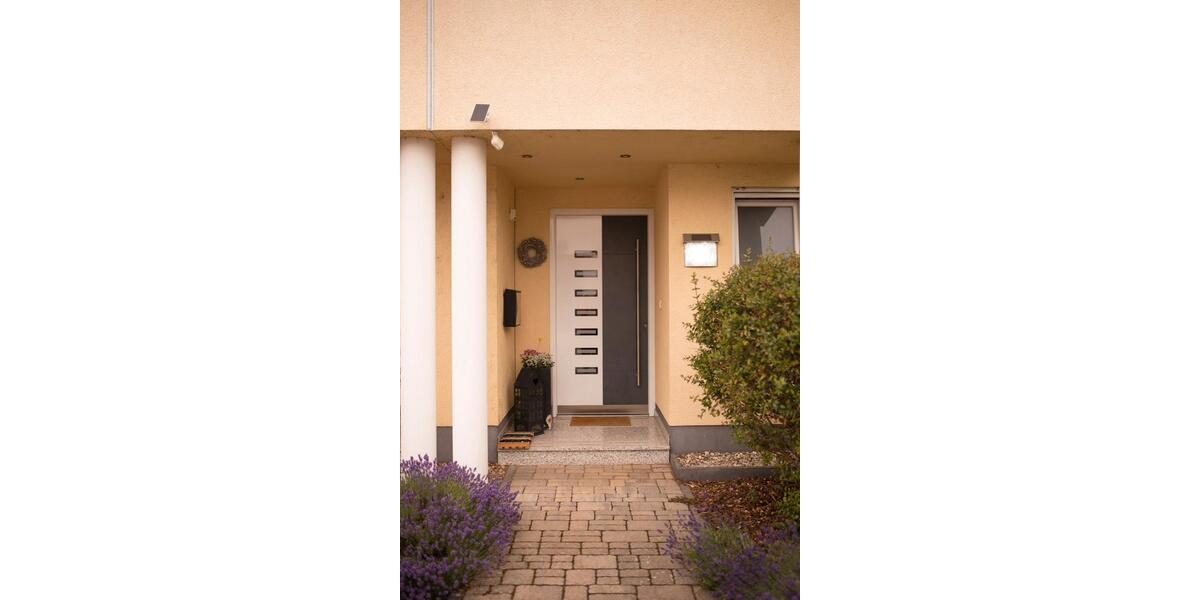 Doppelhaushälfte Limburgerhof - 4.5 Zimmer, 130 m&sup2;, 649.000&euro; | Angebot:26838486