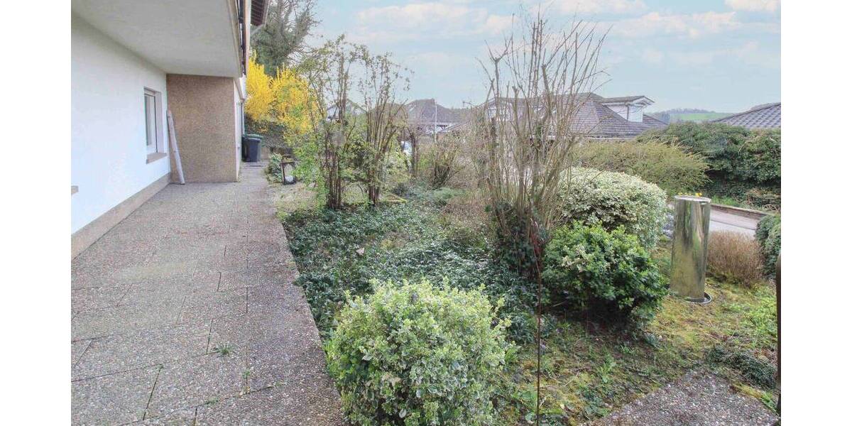 Einfamilienhaus Eschelbronn - 8 Zimmer, 265 m&sup2;, 439.000&euro; | Angebot:26427810