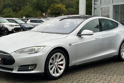 Tesla Model S 58.000 km 29.900 € Heppenheim 64646