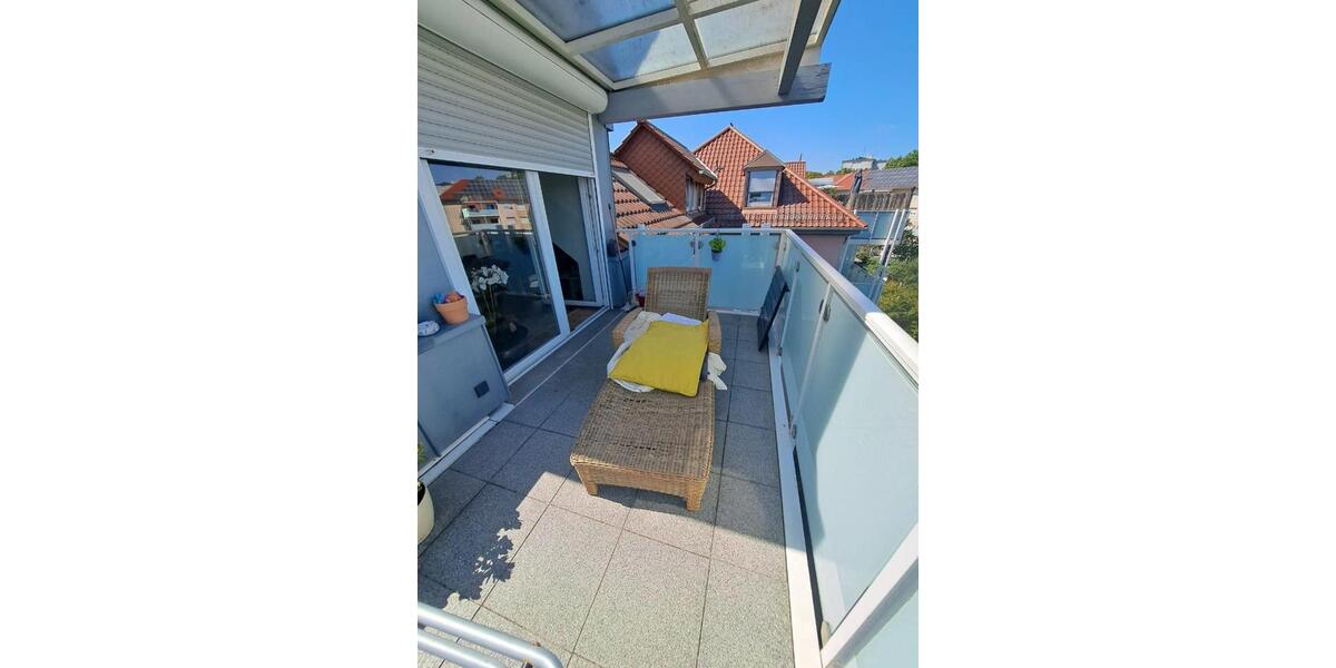 Dachgeschoßwohnung Ludwigshafen am Rhein Parkinsel - 3 Zimmer, 82 m&sup2;, 699&euro; | Angebot:23184347