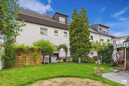 ***Platz zum Ankommen! Dachgeschoss - 3 ZKB in familiärem 4-Familienhaus in Brühl*** 3 zimmer