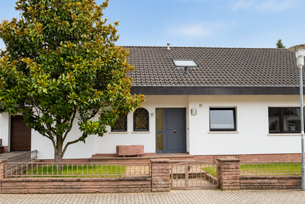 Haus Sandhausen - 6.5 Zimmer, 220 m&sup2;, 2.400&euro; | Angebot:27132745