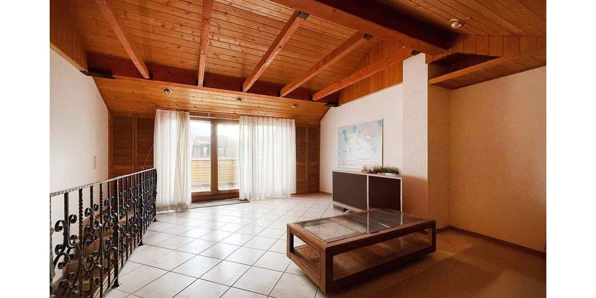 Gepflegtes, renovierungsbedürftiges Reihenmittelhaus in ruhiger und zentraler Lage von Leimen 5 zimmer