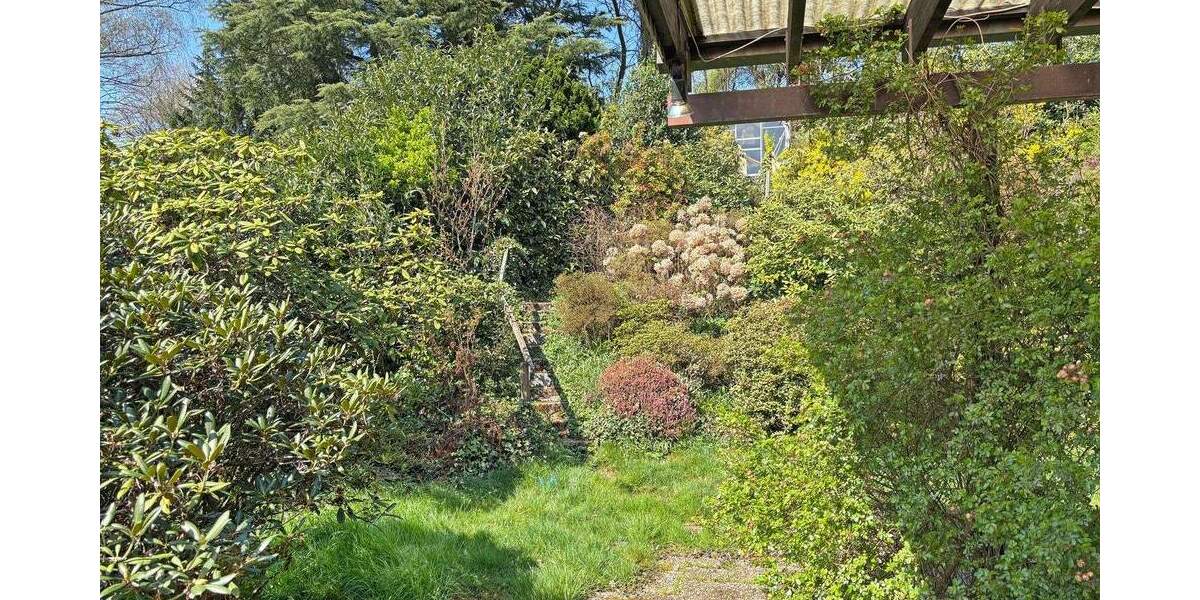 Zweifamilienhaus im Bauhausstil mit Panoramablick in Heidelberg 6 zimmer