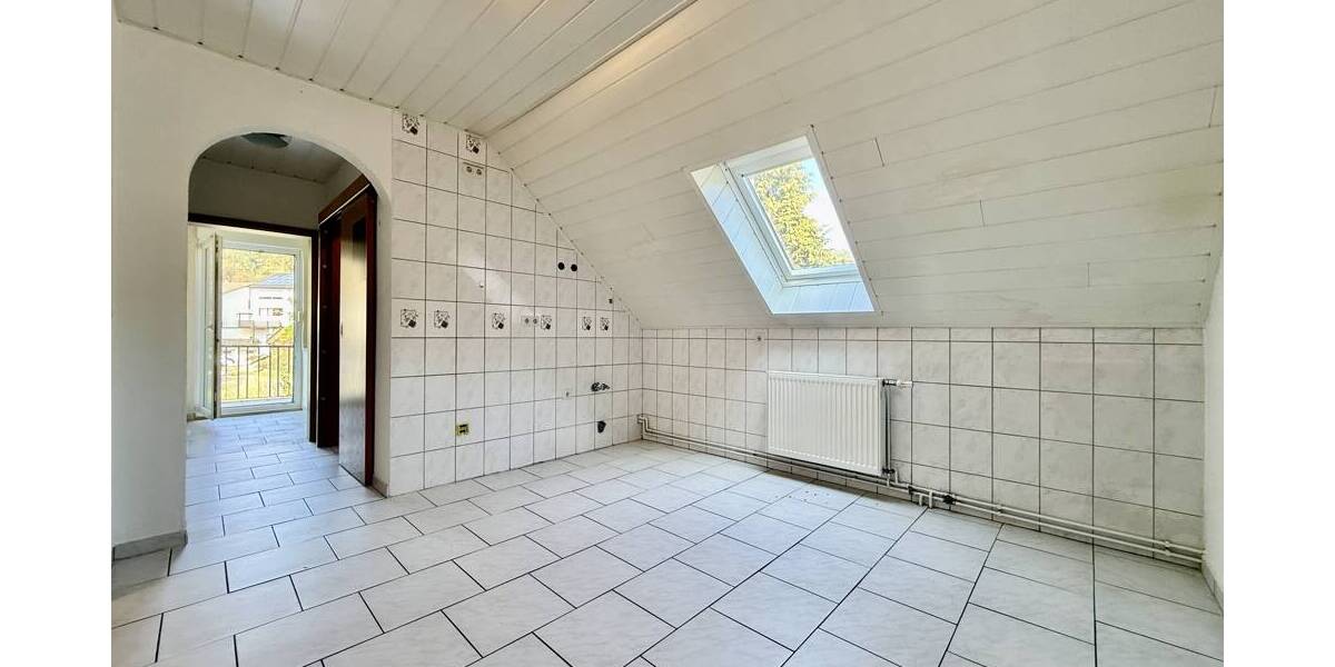 Mehrfamilienhaus, Wohnhaus Laudenbach - 6 Zimmer, 146 m&sup2;, 379.500&euro; | Angebot:26118133