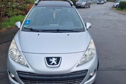 Peugeot 207 120.000 km 1.150 &euro; Lampertheim 68623