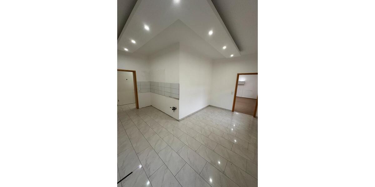 Etagenwohnung Ludwigshafen am Rhein Ludwigshafen-Hemshof - 3 Zimmer, 85 m&sup2;, 1.400&euro; | Angebot:24469680