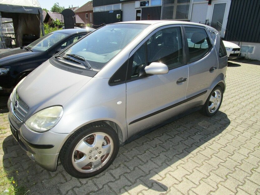 Mercedes-Benz A 190 Elegance 169.700 km 485 € Hirschberg 69493