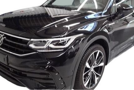 VW Tiguan Allspace 23.300 km 44.360 € Mannheim 68167
