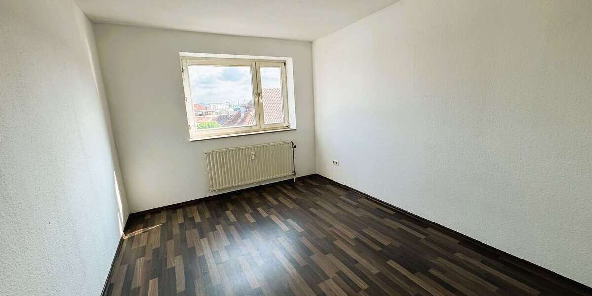 Wohnung zum Mieten in Ludwigshafen 373 € 48 m² 2 zimmer