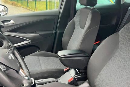 Opel Crossland (X) 99.400 km 8.999 &euro; Mannheim 68219