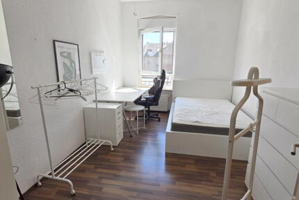 ObjNr:19713 - 4 Zimmer Wohnung in Mannheim 4 zimmer