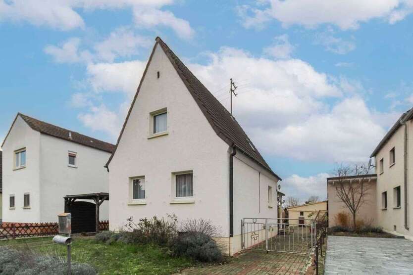 Haus zum Kaufen in Ludwigshafen am Rhein 315.000 € 135.83 m²