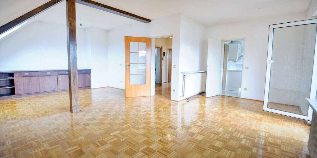 3 ZKB DG & 2 ZKB Souterrain Whg Sofort beziehbar Garage & 2 Stellplätze inkl - Etagenwohnung Neuhofen | Angebot:22649166