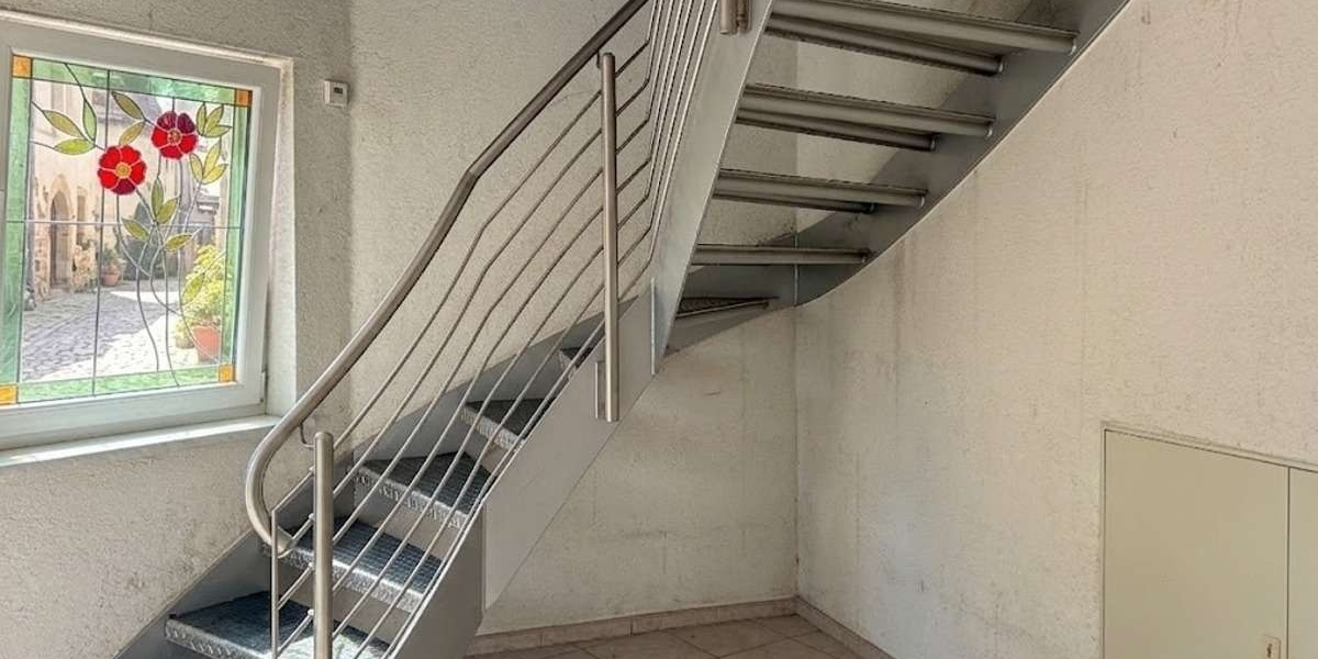 Großzügige 3-Zimmer-ETW mit 103 m² und toller Einbauküche in ruhiger Wohnlage von Harthausen - Etagenwohnung Harthausen | Angebot:27131146