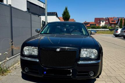 Chrysler 300C 100.000 km 15.900 &euro; Römerberg 67354
