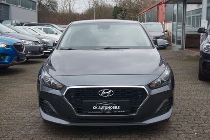 Hyundai i30 146.000 km 12.790 &euro; Mannheim 68309