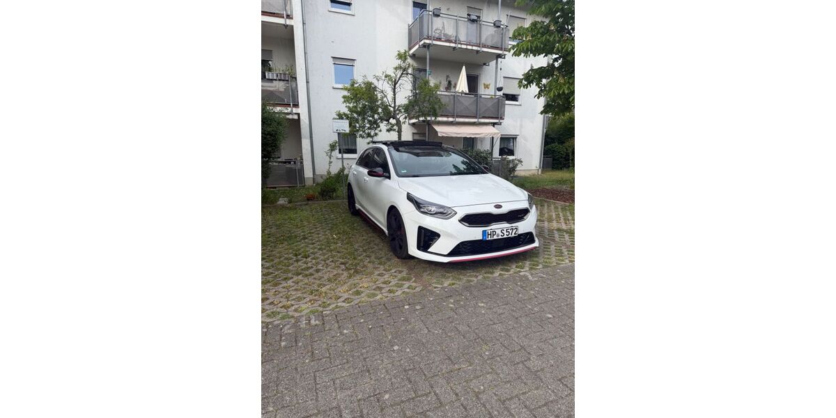 Kia ceed / Ceed 92.000 km 19.700 &euro; Lampertheim 68623