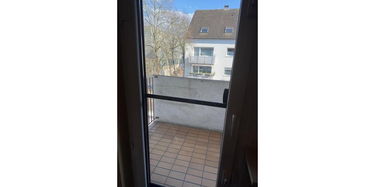 Etagenwohnung Edingen-Neckarhausen Neu-Edingen - 3 Zimmer, 80 m&sup2;, 240.000&euro; | Angebot:27113680