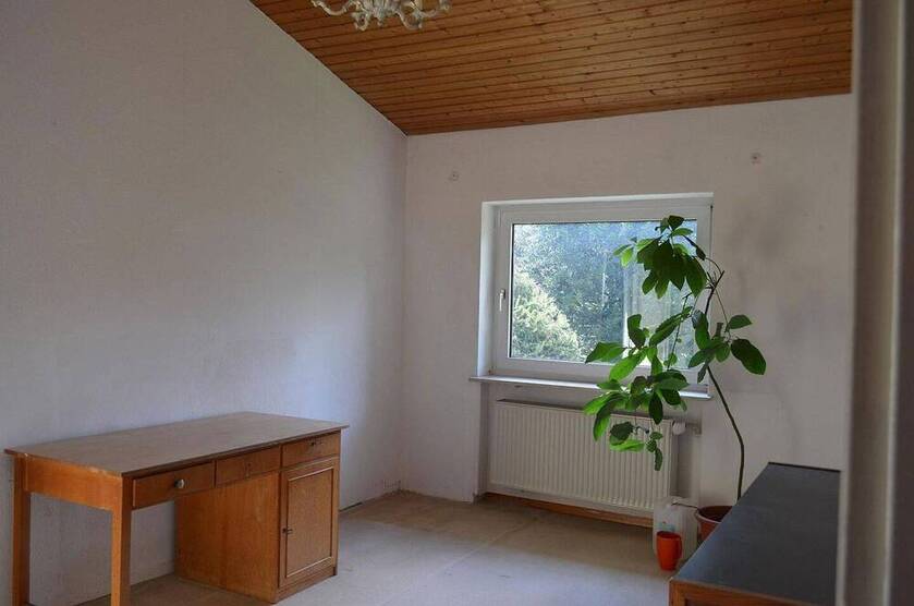 Modernes Landhaus mit schönem Garten - viele Nutzungsmöglichkeiten, zukunftssichere Investition