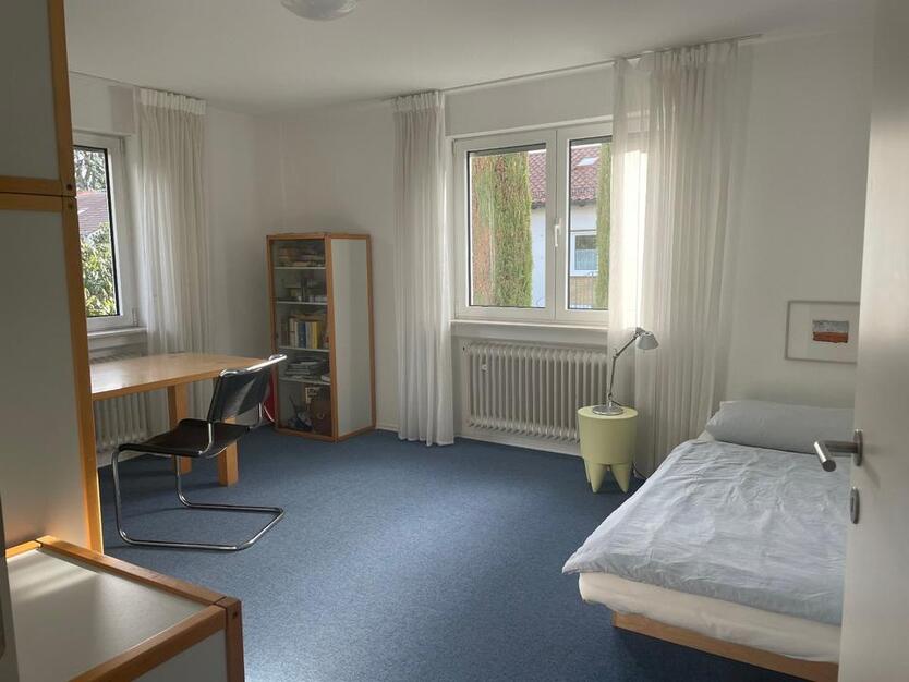 Bungalow - Zwischenmiete - Untermiete 1- Raum, ab November 2025 zimmer