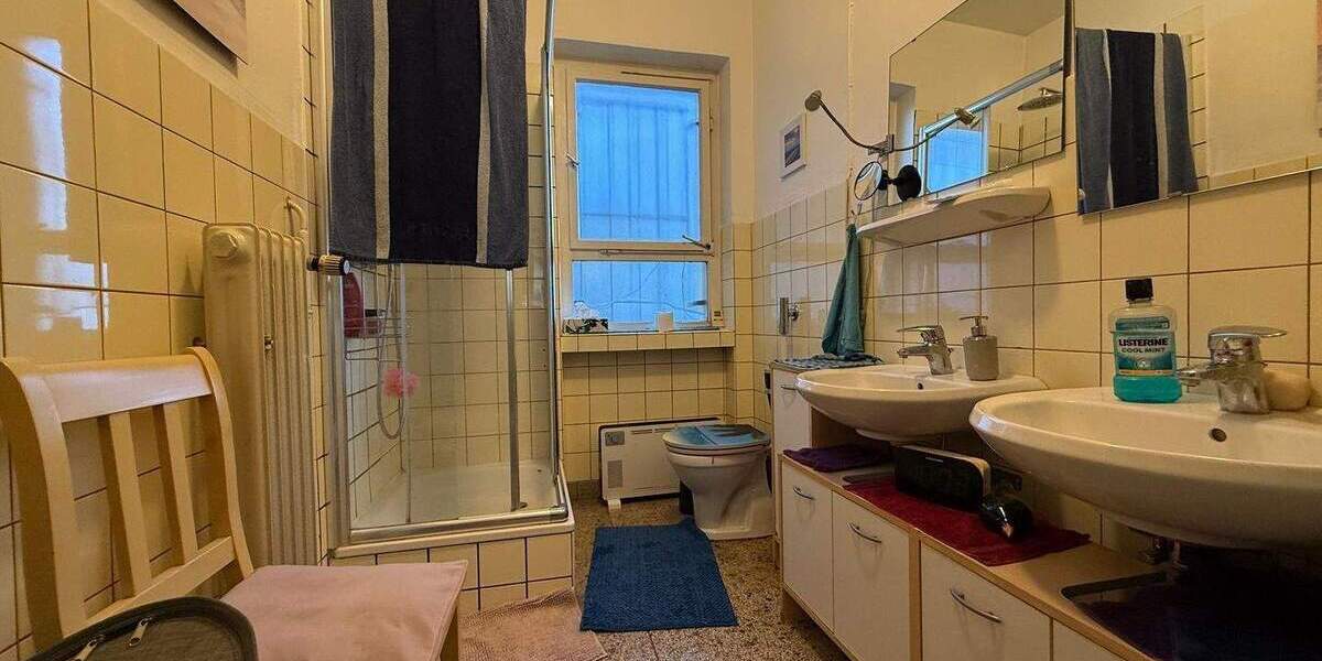 Etagenwohnung Mannheim Neckarau - 5 Zimmer, 177 m&sup2;, 295.000&euro; | Angebot:25525206