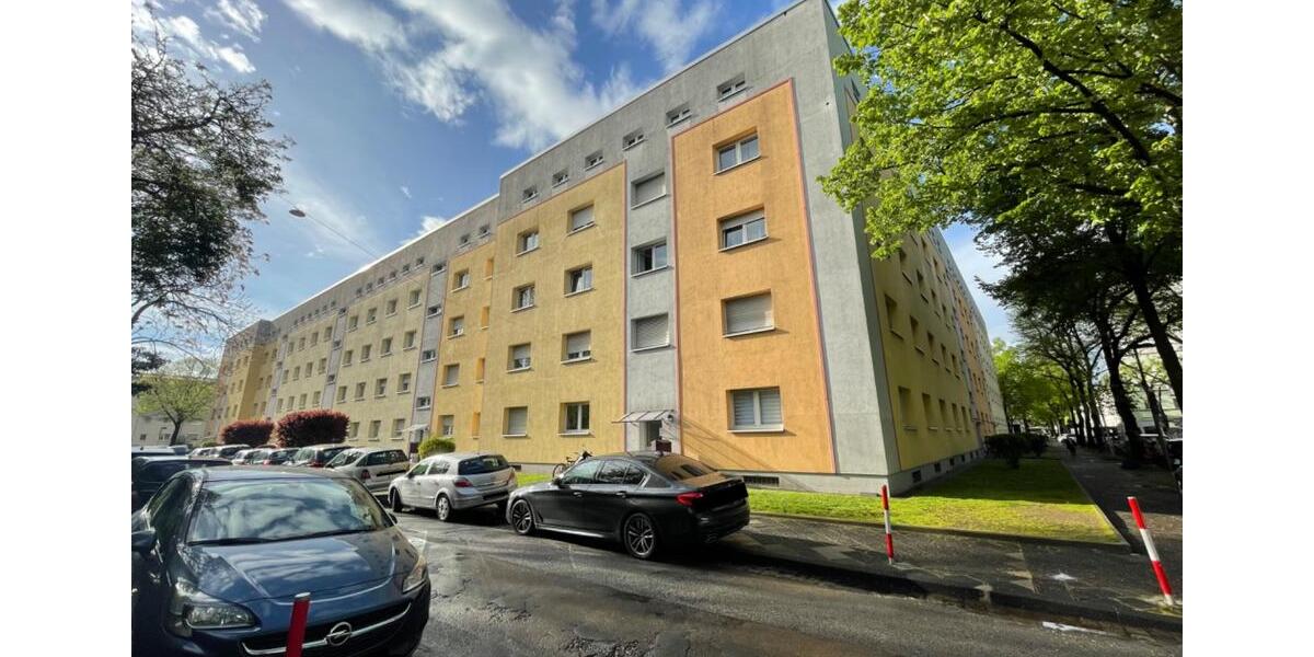 10 m² großer Lagerraum im 4.OG nahe des neuen Meßplatzes zimmer