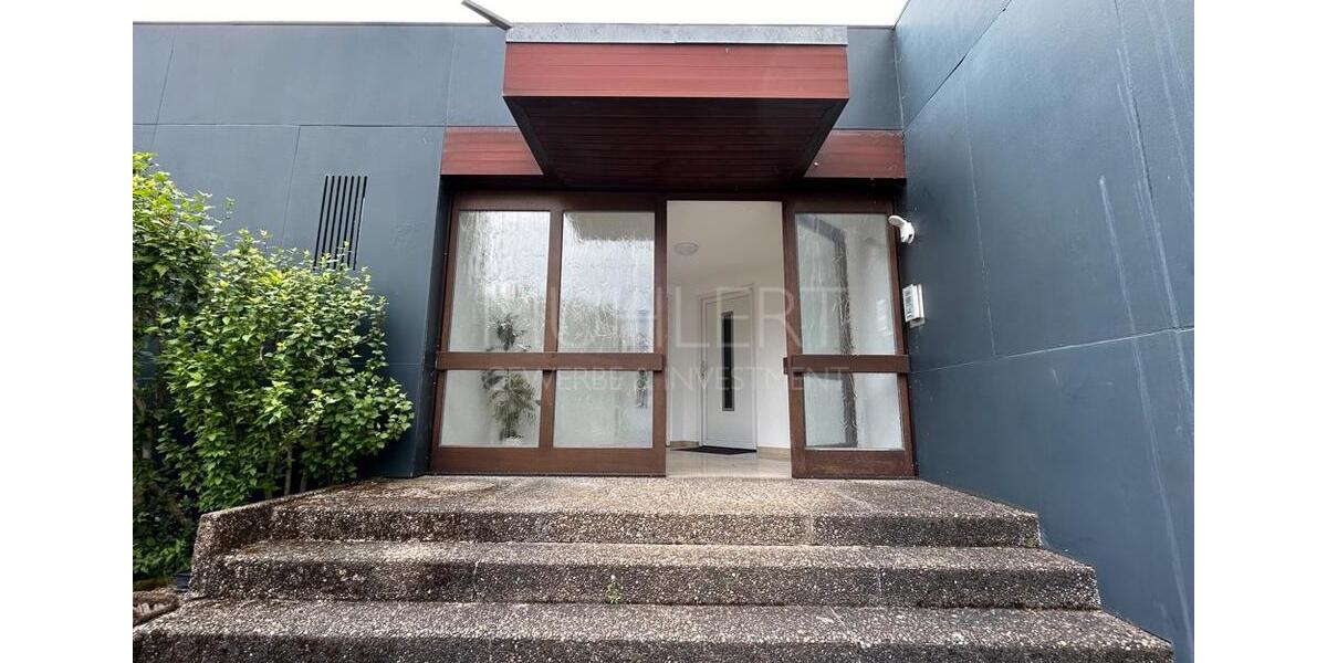 Attraktive Büroräume mit Terrasse in ruhiger Lage im Gewerbegebiet zimmer