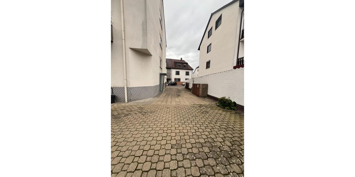 Lager mit große Büro in Ludwigshafen Mundenheim zu vermieten zimmer