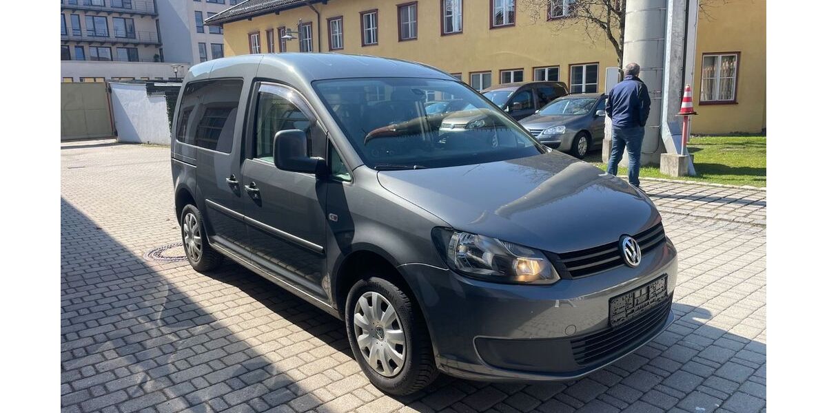 VW Caddy 243.000 km 4.300 &euro; Mannheim 68305