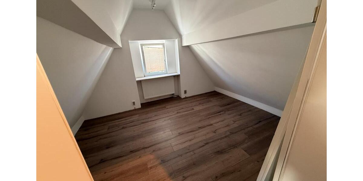 Modernisiertes Haus zur Vermietung in Ludwigshafen Oggersheim 3 zimmer