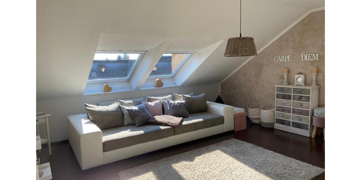 Dachgeschoßwohnung Philippsburg - 4 Zimmer, 101 m&sup2;, 345.000&euro; | Angebot:26907983