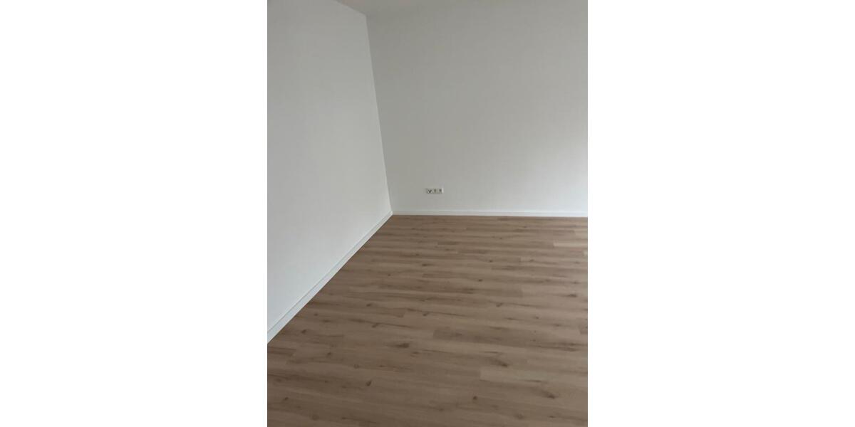 Erdgeschoßwohnung Mannheim Rheinau - 3 Zimmer, 75 m&sup2;, 1.300&euro; | Angebot:25422853