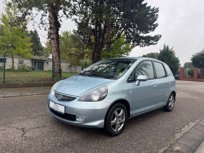 Honda Jazz 133.000 km 3.999 € Speyer 67346
