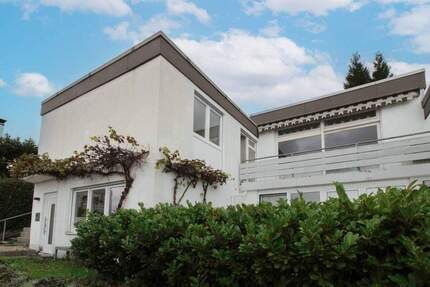 Gemeinsam Zuhause: Stilvolles Familien- & Mehrgenerationenhaus im Emmertsgrund in Heidelberg 6 zimmer