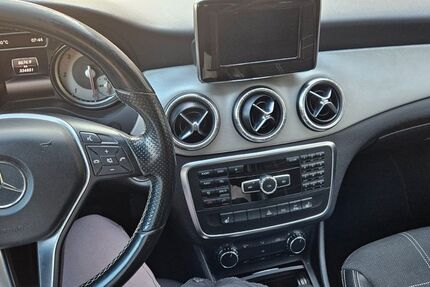 Mercedes-Benz CLA 200 335.000 km 9.400 &euro; schönau 69250